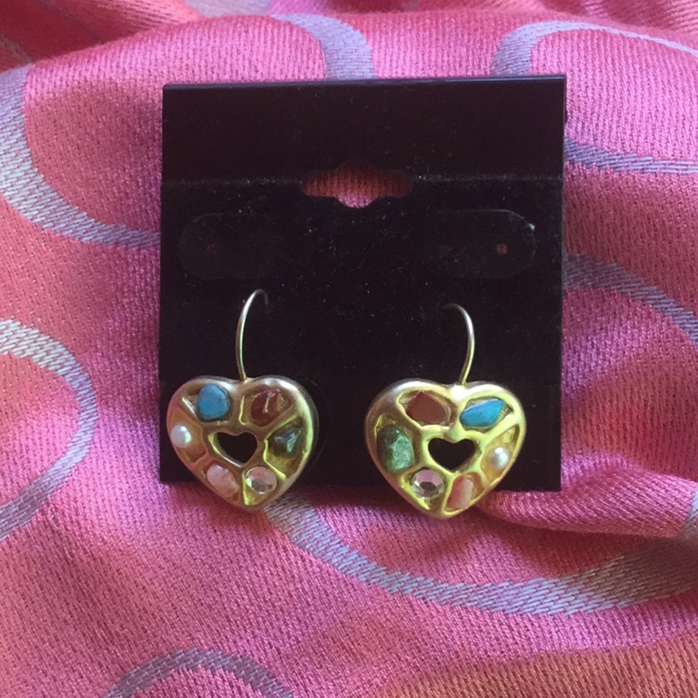 Heart shaped palette earrings